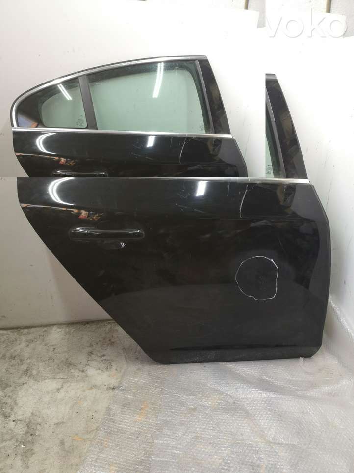 Volvo S60 (2013 - 2018)   Задняя дверь