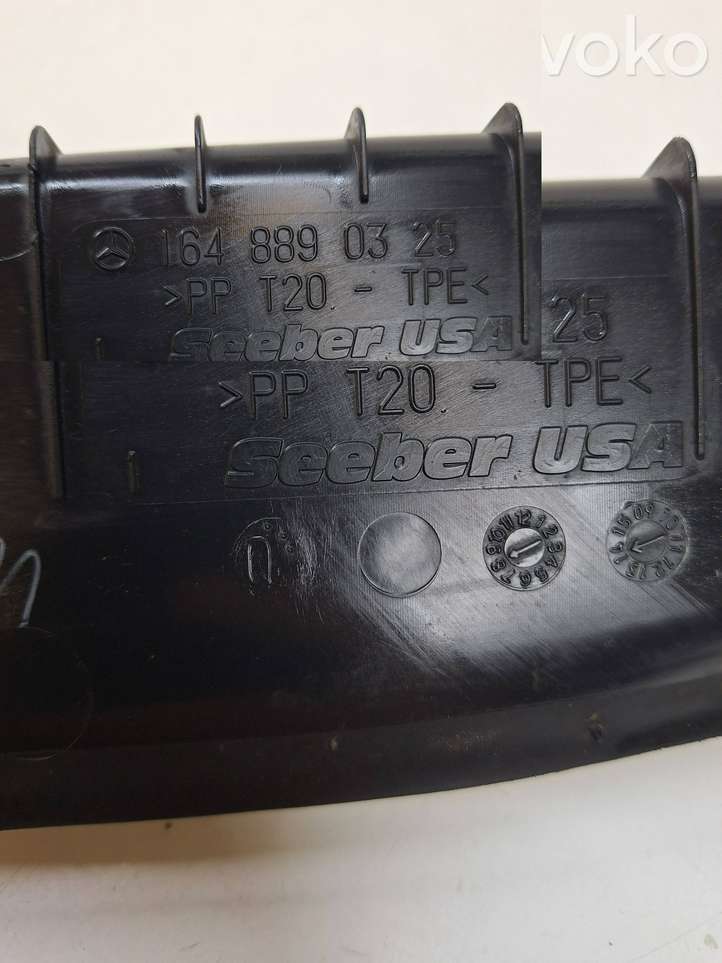 Mercedes-Benz ML W164 (2005 - 2011)  1648890325 Накладка на крыло
