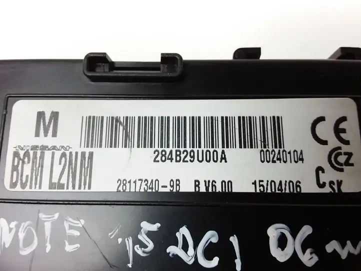 Nissan Note (E11) (2006 - 2014) 284B29U00A Модуль комфорта — фото 3