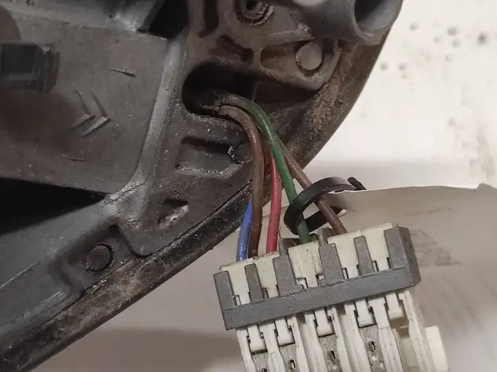 Citroen Xsara Picasso (1999 - 2012) 027003 Боковое зеркало с электроприводом — фото 4
