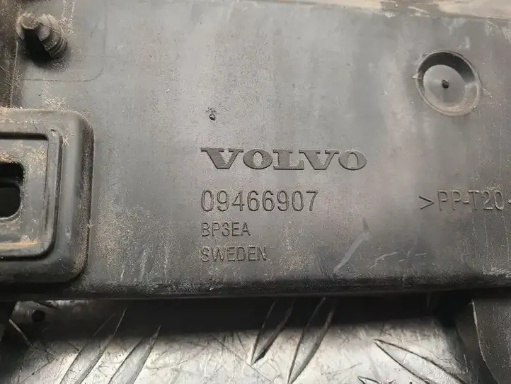 Volvo C70 (2005 - 2009) 09466907 Кронштейн заднего бампера — фото 2