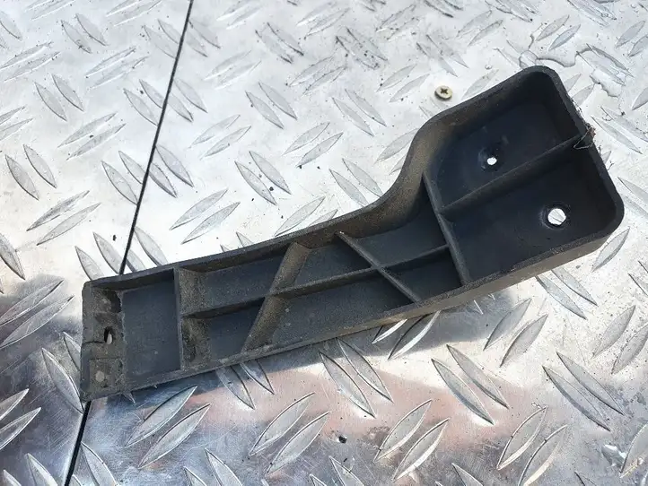 Opel Zafira B (2008 - 2014) 13300747 Кронштейн заднего бампера — фото 4