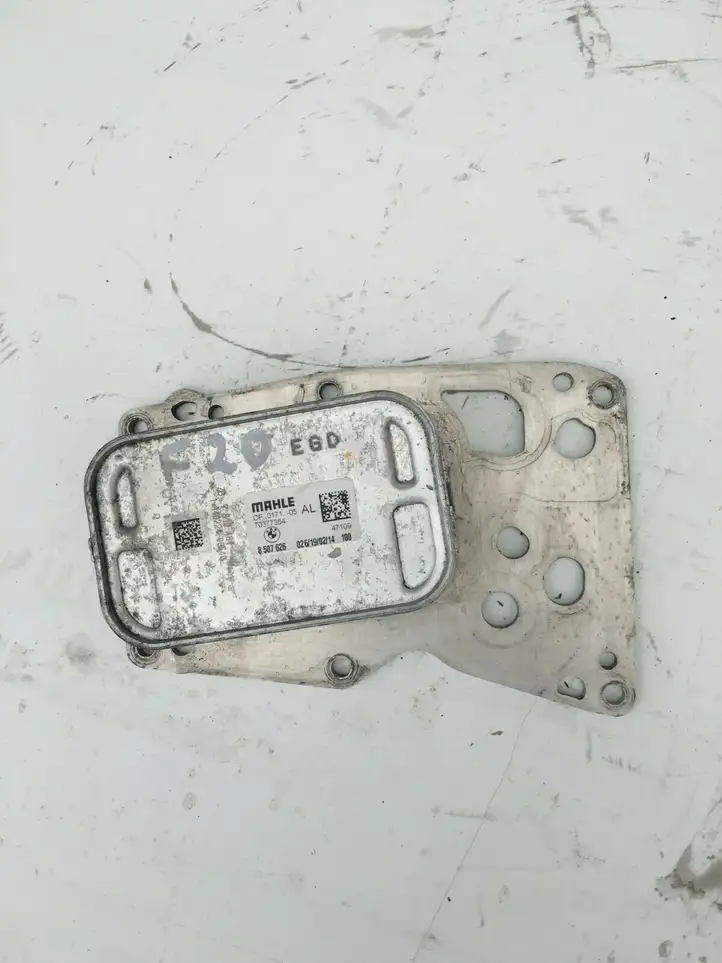 BMW 1 F20 F21 (2011 - 2019) 8507626 Кронштейн масляного фильтра — фото 3