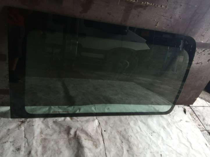 Mercedes-Benz Sprinter W906 (2006 - 2018)  43R001167 Стекло раздвижных дверей
