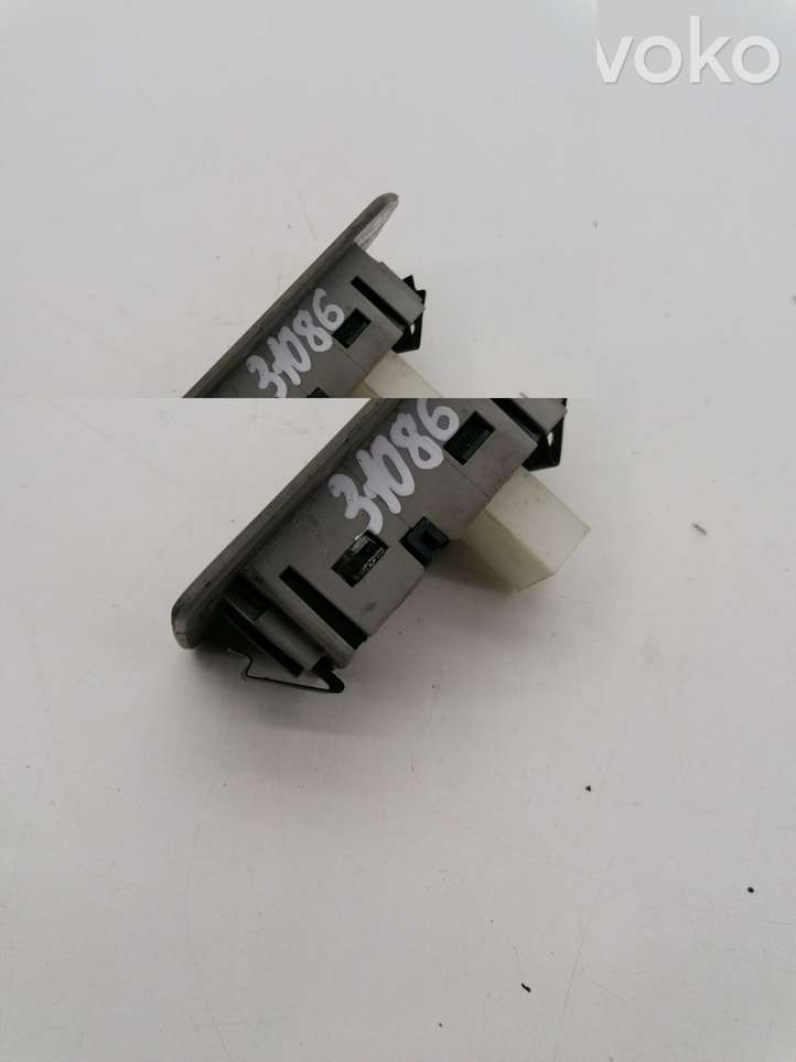 Cadillac CTS (2002 - 2007)  25750264 Кнопка стеклоподъемников