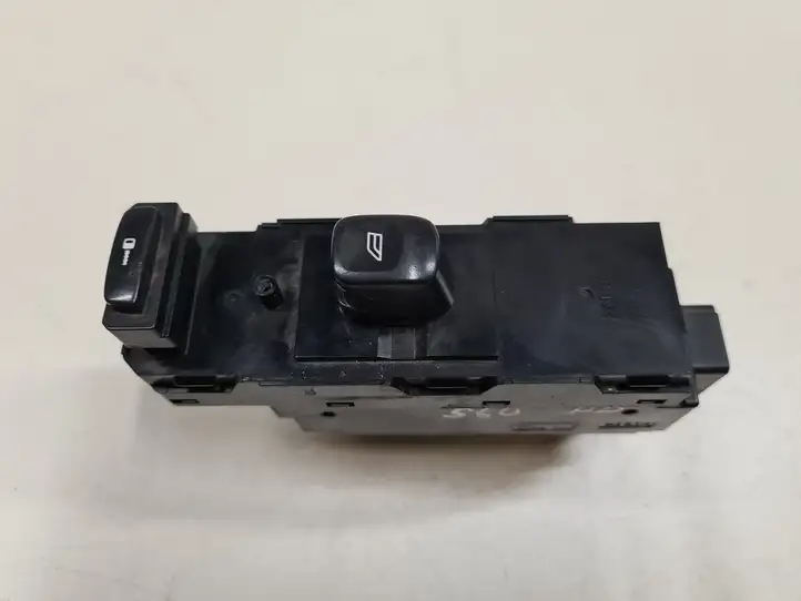 Volvo S60 (2000 - 2004) 30658147 Кнопка стеклоподъемников — фото 1