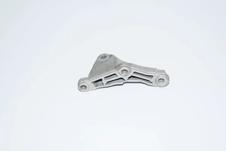 BMW 1 F20 F21 (2011 - 2019) 7810698 Кронштейн топливного насоса — фото 1