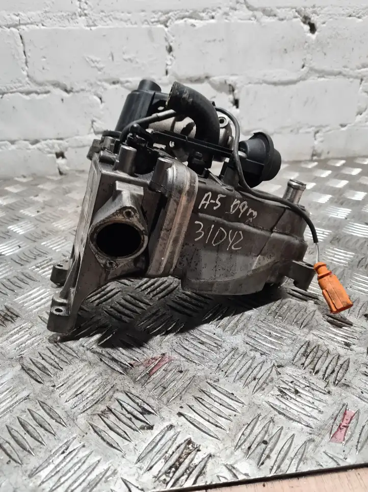 Audi A5 8T 8F (2007 - 2011) Z059131515R Охладитель клапана EGR — фото 1