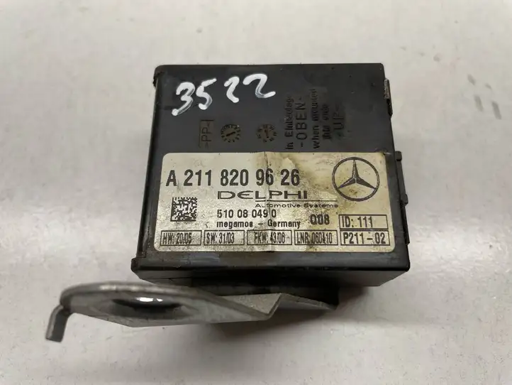 Mercedes-Benz E W211 (2002 - 2009) 2118209626 Блок управления сигнализацией — фото 1