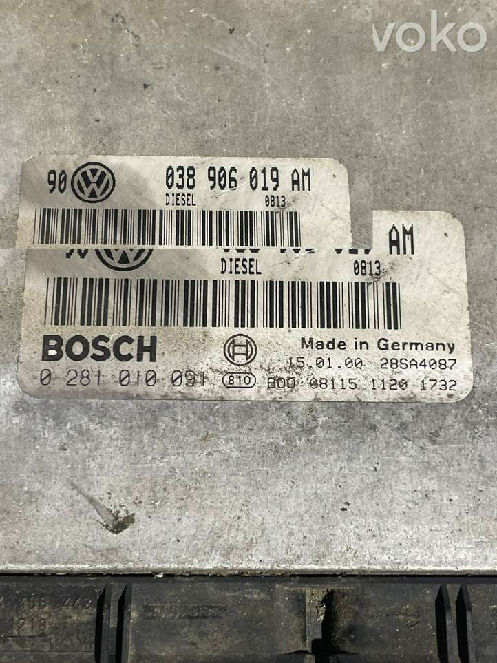 Volkswagen Golf IV (1998 - 2005)  038906019AM Блок управления двигателя