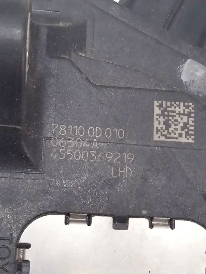 Toyota Yaris (2005 - 2009) 781100D010 Педаль акселератора — фото 2