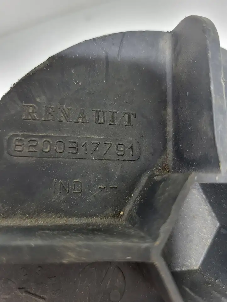Renault Megane II (2002 - 2005) 8200317791 Болт крепления запасного колеса — фото 2