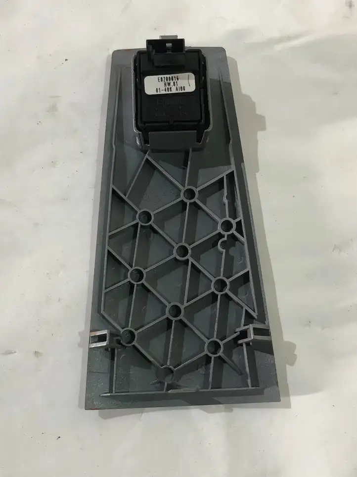 BMW 7 E65 E66 (2001 - 2008) 7024647 Кнопка стеклоподъемников — фото 3
