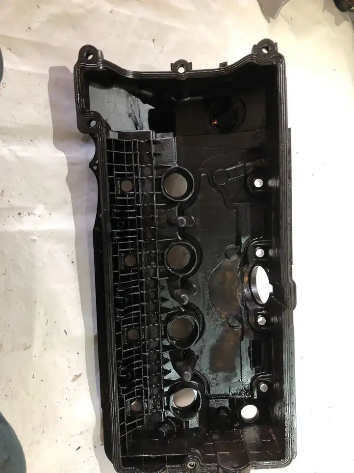 BMW 7 E65 E66 (2001 - 2008) 1112751807402 Крышка головки блока цилиндров — фото 3