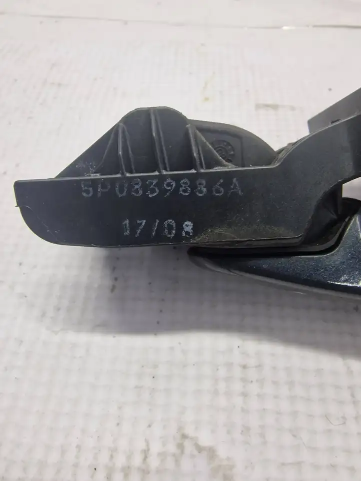 Seat Altea (2004 - 2009) 5P0839886A Наружная ручка двери — фото 2
