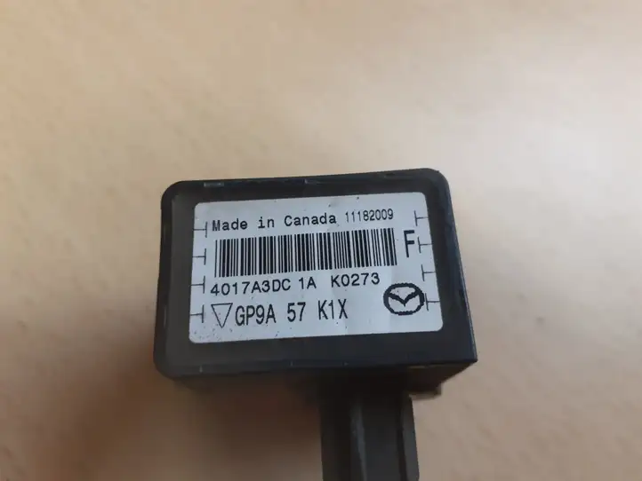 Mazda CX-7 (2009 - 2014) GP9A57K1X Датчик удара SRS — фото 2