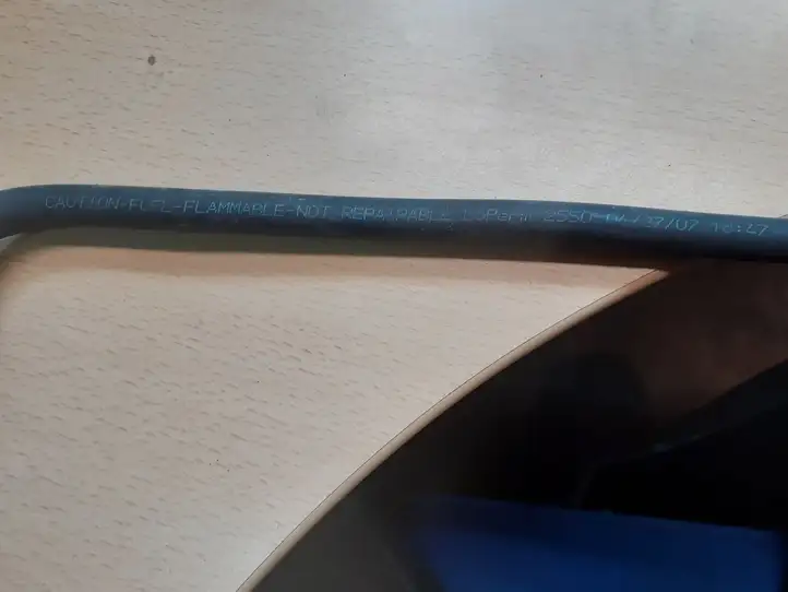 Mazda CX-7 (2009 - 2014) Трубка топливной системы — фото 2