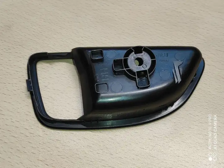 Hyundai i30 (2012 - 2015) 82621A5000 Ручка закрывания двери — фото 2