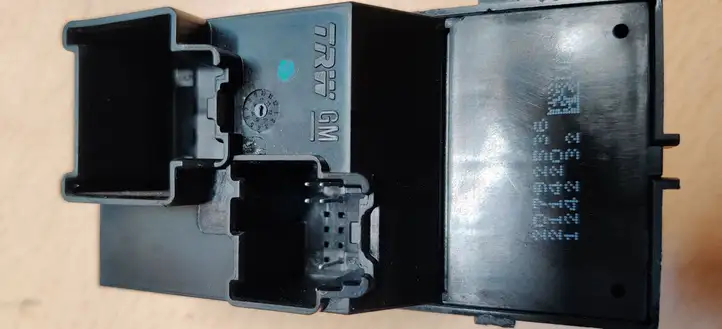 Chevrolet Orlando (2010 - 2015) 20792536 Блок кнопок стеклоподъемников — фото 2