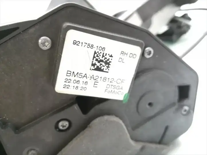 Ford Kuga II (2013 - 2019) BM5A-A21812-CF Замок ручки двери — фото 5