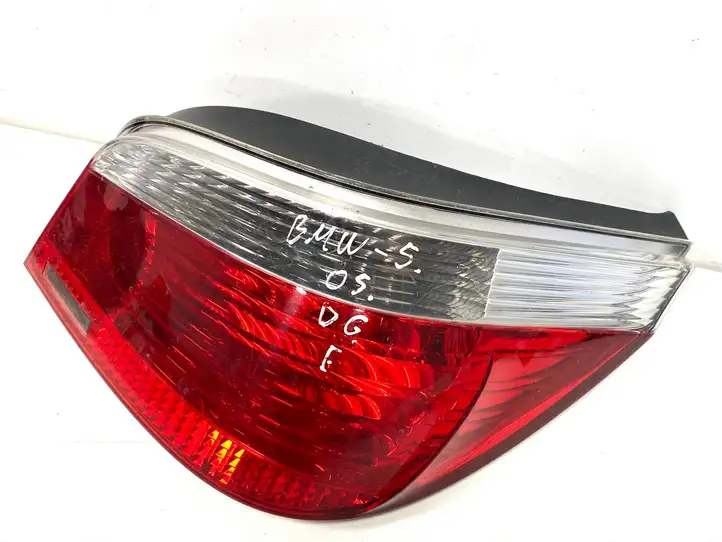 BMW 5 E60 E61 (2004 - 2010) 7165738 Задний фонарь в кузове — фото 1