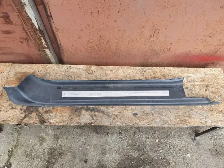 Volvo C70 (2005 - 2009) 30787317 Внутренняя отделка переднего порога — фото 1