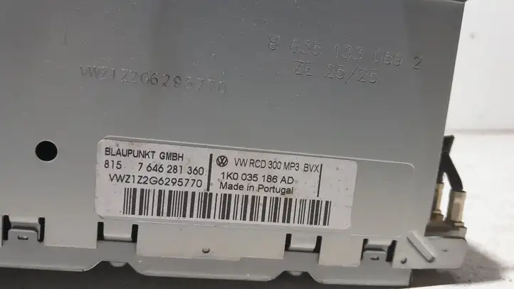 Volkswagen PASSAT B6 (2005 - 2010) 1K0035186AD Магнитола / мультимедийная система — фото 4