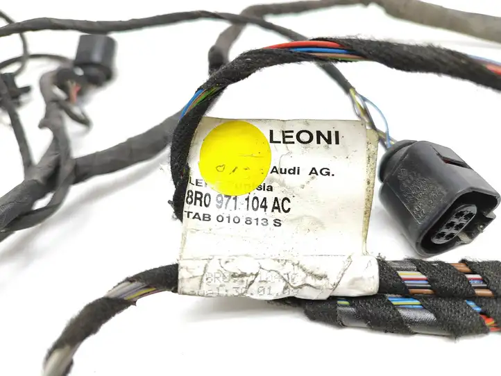 Audi Q5 (2012 - 2017)  8R0971104AC Проводка датчиков парковки