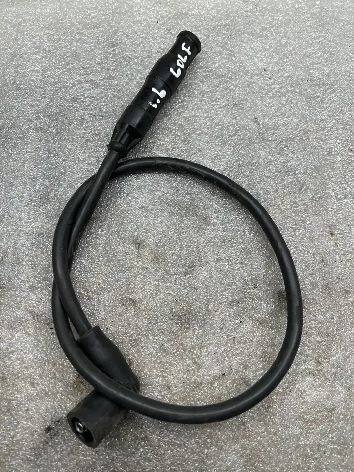 Volkswagen Golf IV (1998 - 2005)   Провод (провода) свечи (свечей)