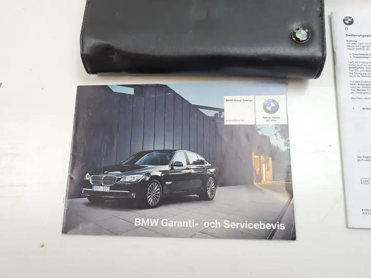 BMW 7 F01 (2008 - 2016) Сервисная книжка — фото 4