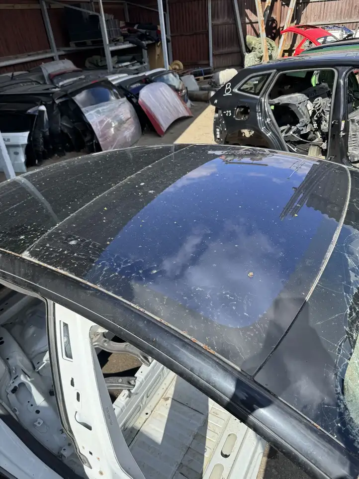 Tesla Model 3 (2017 - 2023) Задняя часть кузова — фото 5