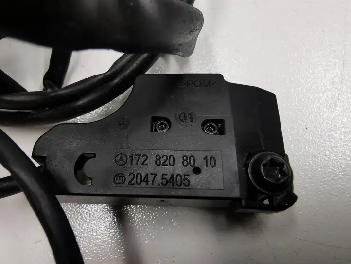 Mercedes-Benz SLK R172 (2011 - 2017)  A1728208010 Кнопка складывания крыши