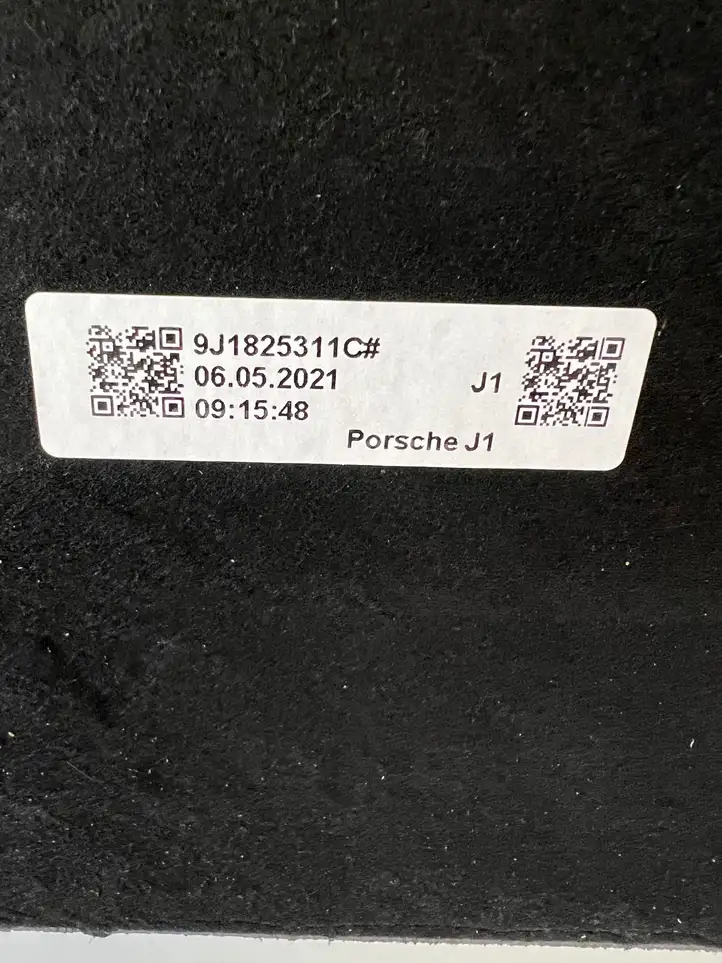 Porsche Taycan 9J1 (2019 - ) 9J1825311C Защита днища — фото 7