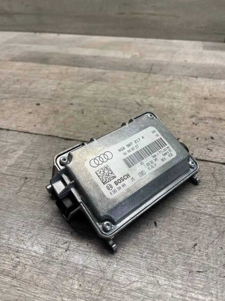 Audi A6 (2014 - 2018)  4H0907217 Видеокамера в зеркале заднего вида