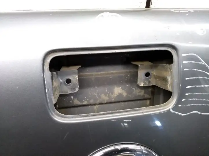 Volkswagen Amarok (2010 - ) Задний борт кузова — фото 4