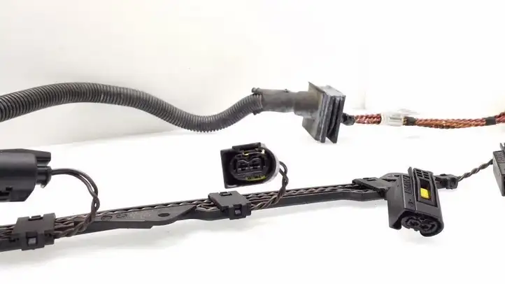 BMW 3 E90 E91 (2005 - 2012) 7560707 Проводка топливных форсунок — фото 2