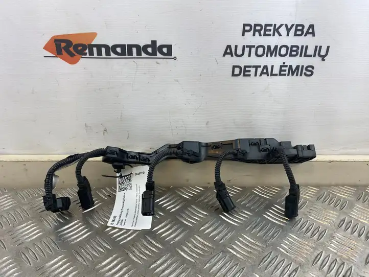 Toyota RAV 4 (XA50) (2018 - ) 8212533220C Проводка топливных форсунок — фото 1