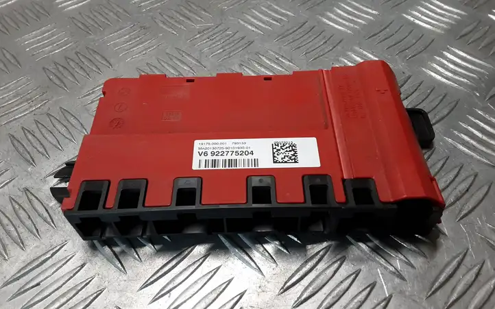 BMW 3 F30 F35 F31 (2012 - 2018) 922775204 Блок предохранителей — фото 1