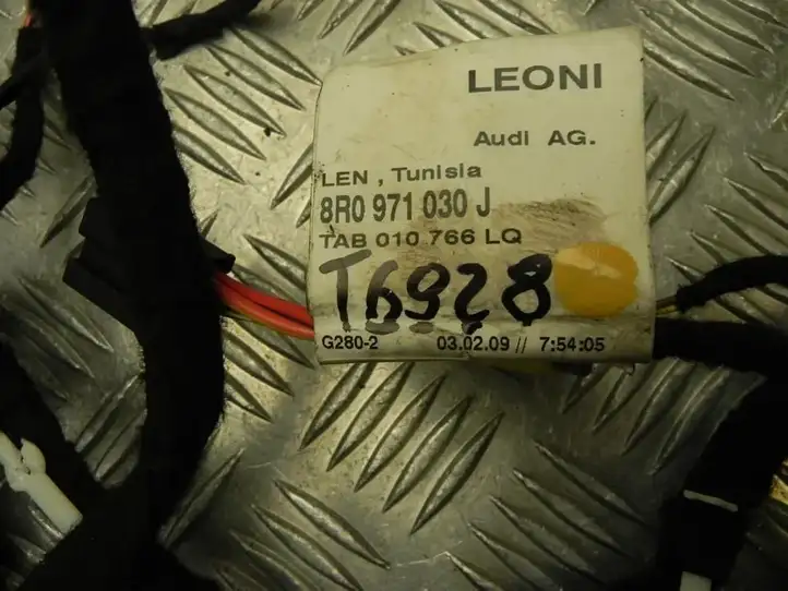 Audi Q5 SQ5 (2008 - 2012) 8R0971030J Прочая электропроводка — фото 3