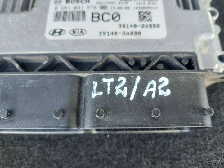 Hyundai i30 (2015 - 2017)  391402ABB0 Блок управления двигателя
