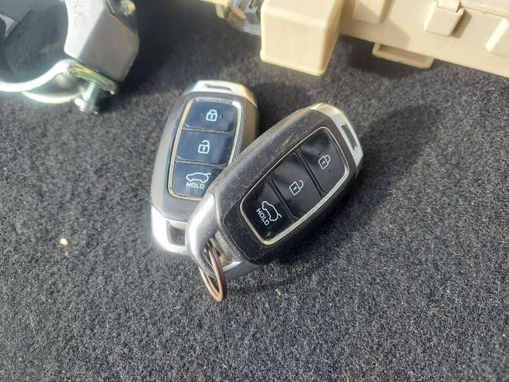 Hyundai i30 (2015 - 2017)  391402ABB0 Блок управления двигателя