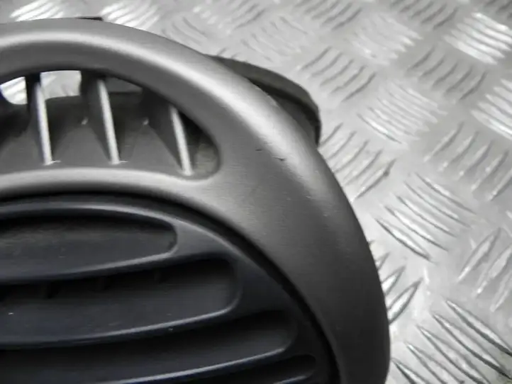 Citroen Xsara (1997 - 2006) 9631280077 Задний воздушный дефлектор — фото 2
