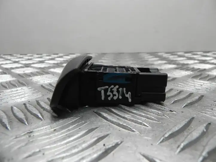 Nissan Primera (2001 - 2008) NILES06016 Включатель аварийных фонарей — фото 2