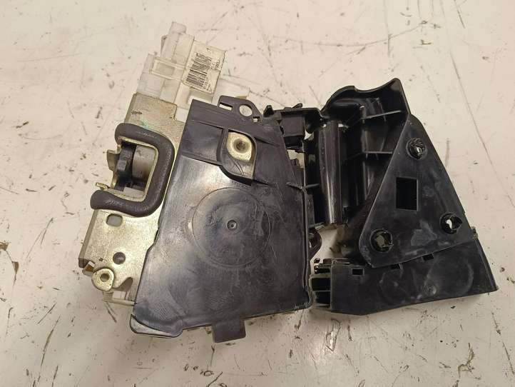 Mercedes-Benz GL X164 (2006 - 2012)  1697202735 Передняя звукоизоляция