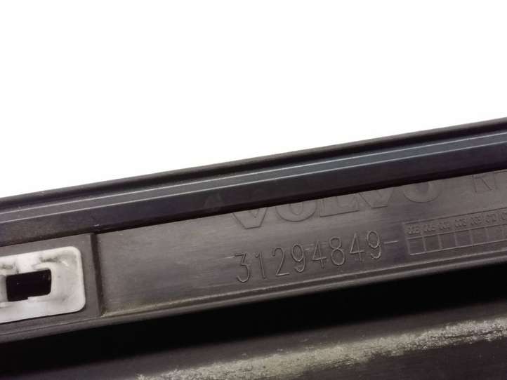 Volvo XC60 (2008 - 2013)  31294849 Порог