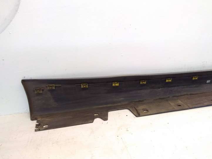BMW 3 E90 E91 (2005 - 2012)  7062297 Порог