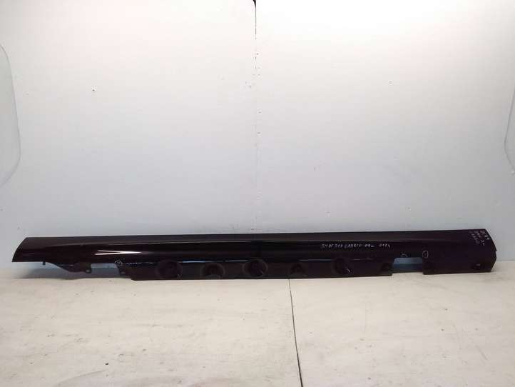 BMW 3 E46 (1998 - 2005)  8226118 Порог
