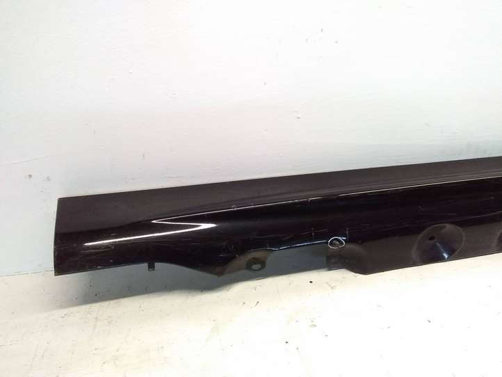 BMW 3 E46 (1998 - 2005)  8226118 Порог