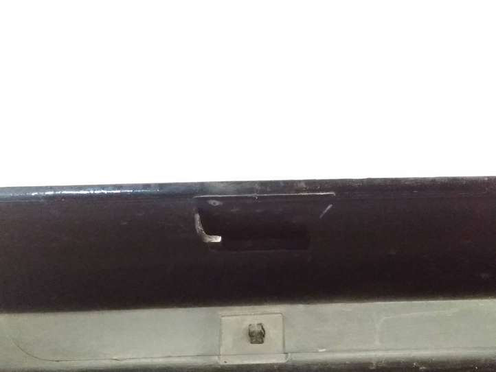 Volvo V70 (2004 - 2007)  08693502 Порог