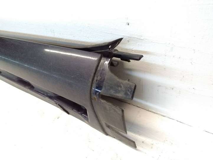 Volvo V70 (2004 - 2007)  08693502 Порог